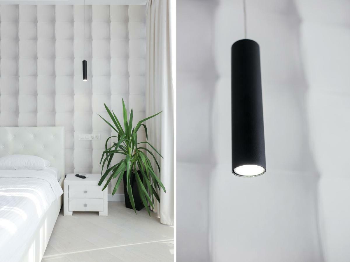 Black&White Apartment In Smart Plaza Kyjev Exteriér fotografie